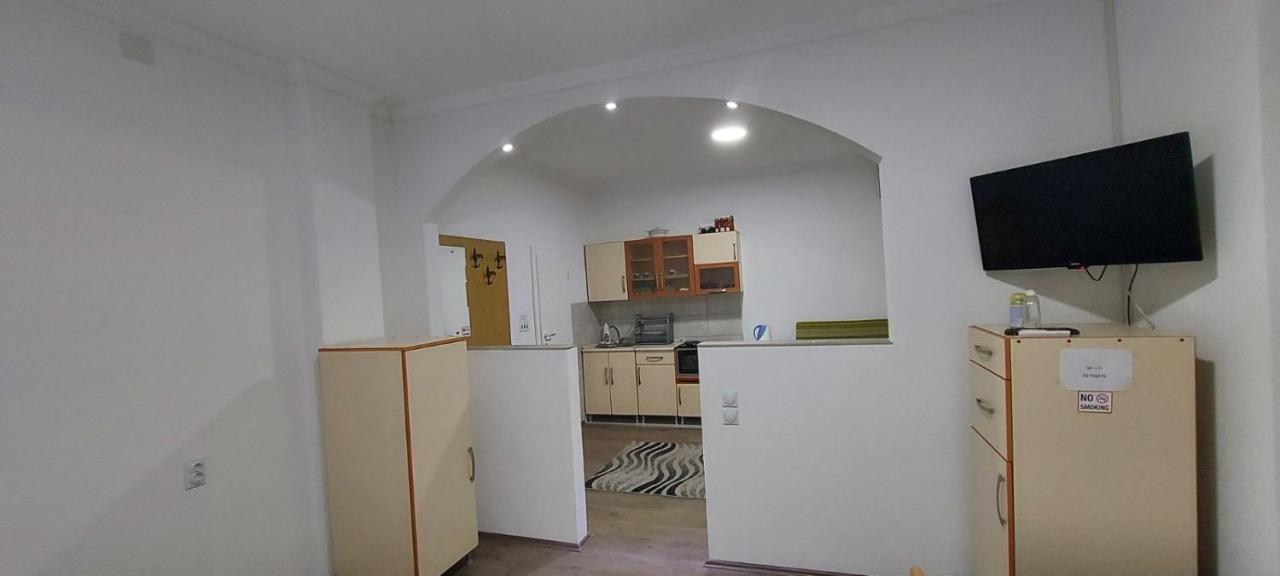 Apartment - Nane - Krushevo Kruševo Eksteriør billede